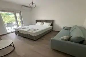 Apartmani Aki 4, Bar