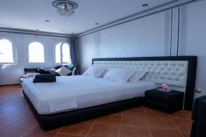 Elegant & Cozy 3BR, Residence privé Home Matya Apartments, Tangier