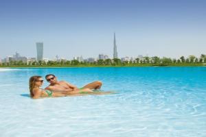Luxury 1BR in District One with Lagoon Views Apartments, Dubai