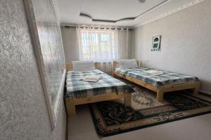 Dostuk Guest house, Naryn