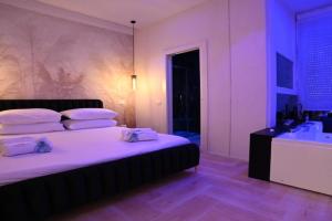 Gran Duca Santo Stefano Suite ZONA CASALE VICINO AEROPORTO, Brindisi