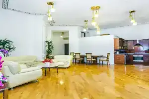 Apartment XAQN, Baku