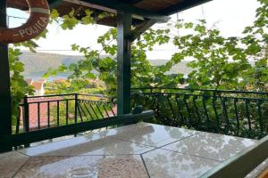 Apartment Moreno 2 with seaview, Vinisce