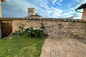 Giardino tra le Mura Guest house, Assisi