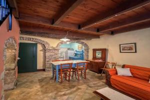 Sardinian Gallery Bonaria Guest house, Bosa