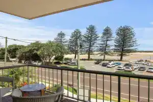 Island View Unit 3 Bulcock Beach QLD Apartments, Caloundra