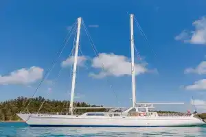 Sailing Vessel Summer Jo Private Charter - Sleeps 33 Hotel, Airlie Beach