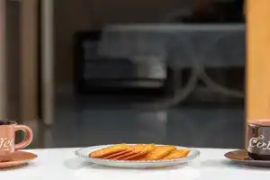 Traditional Stone House in, Quiet Stay with Courtyard & BBQ, Vouni