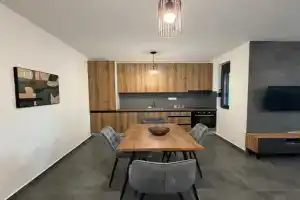 Apartments Svetlana,, Igalo