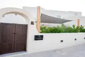 Iama Luxury Suite Santorini Villa, Imerovigli