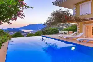 Villa Noyan, Kas