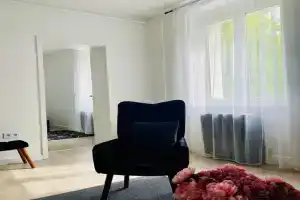 D18 Apartman, Debrecen