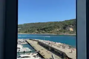 Mario Fronte Mare Apartments, Portovenere
