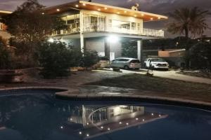 Sapphire Main 2 Self Catering At 54 Guest house, Windhoek