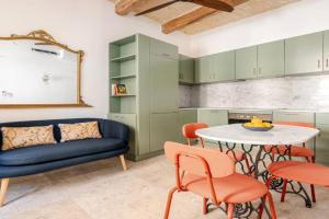 Sumptuous townhouse with roof terrace AGAL1-1, Valetta