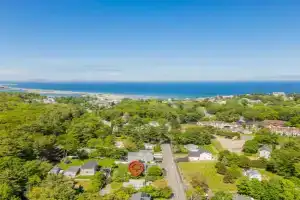 10-Min Walk to Beach - Huge Deck - Near Downtown Guest house, Ogunquit
