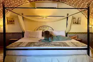 El Juneina Villas, Luxor