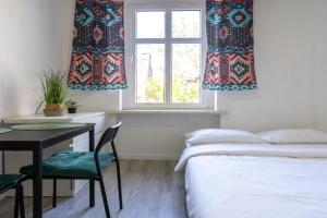 Silesian Charm Kozielska Studios by BookingHost, Katowice