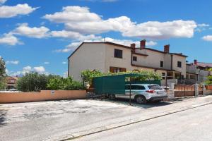 Apartments Marija 2394, Pula