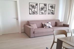 Nuovissimo Appartamento - grande terrazza - ground floor 2 Apartments, Pietra Ligure