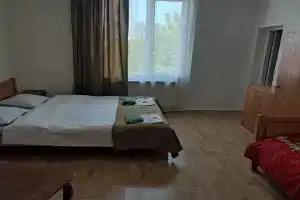Tuz House R8, Bakuriani