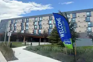 Residence & Conference Centre - Apartments, Kelowna