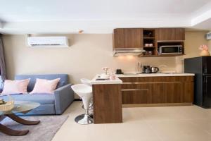 Stylish 1BR Condo near Beach P204 Apartments, Nai Harn
