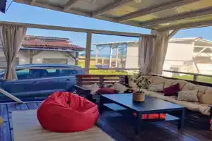 Yakata Karavana Guest house, Kiten