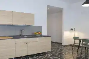 Giua' Apartment, quiet place near the center, Alghero