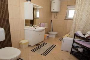 Apartments Meri 3, Lopar
