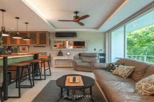 Cozy Apartment with Pools Near the Beach, Bang Tao