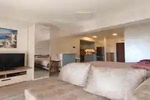Sea & Sand Apartment, Bar