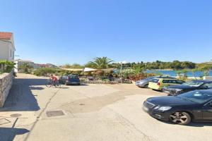 Apartments by the sea Preko, Ugljan - 24691, Oltre