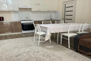 TsO Parizh Apartments, Choktal