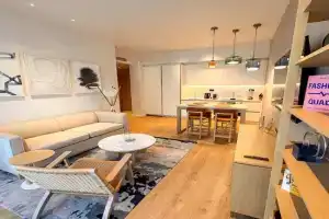 Porto Montenegro Boka Place Apartments, Donja Lastva