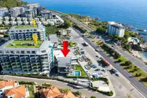 Luxury Seaview Villa with 9000 m2 SPA Access, Alanya