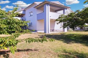 Apartments Tamara 2397, Stignano di Pola