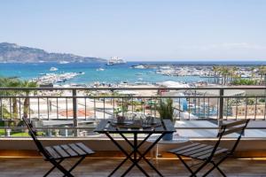 Sea View Apartment in Naxos, Giardini-Naxos