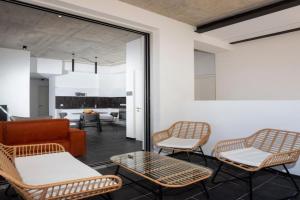 Bridge House 202-2BR Modern Apartment, Limassol
