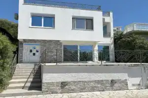 Villa Diel 300m vom Strand, Utjeha