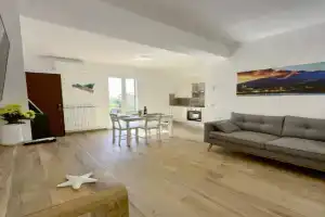 Albachiara House, Calatabiano