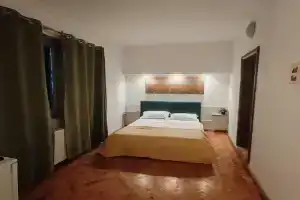 Central 1 Budget Accomodation Apart-hotel, Bucharest