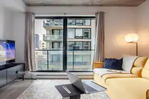 Sophisticated 1BR Escape , Charm in Old Port Apartments, Montreal