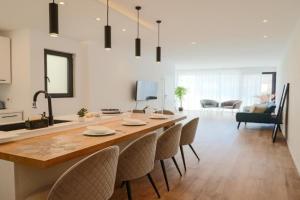 PENTHOUSE BLISS, STARGAZE OVER GOZo, Marsalforn