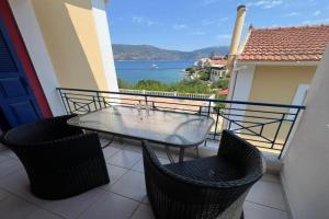 Fiskardo Beach Apartments, Fiskardho