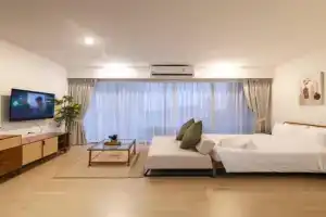 Seaview Residence beach Apartments, Karon
