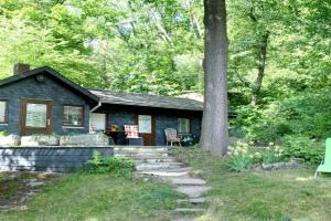 Waldsaumhütte mit Ausblick Guest house, Pirna