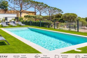 Apartments Cap de Planes Calella de - by EMERALD STAY, Llafranc