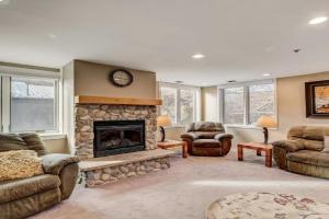 Serenity and Adventure Await, 3BR Condo near Deer Valley Guest house, Park City