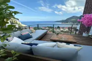 Sweet Home Turunc - Sea View Suites with One Bedroom, Icmeler